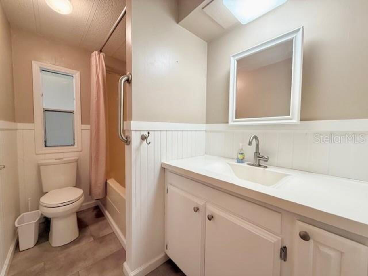 Listing Photo 17