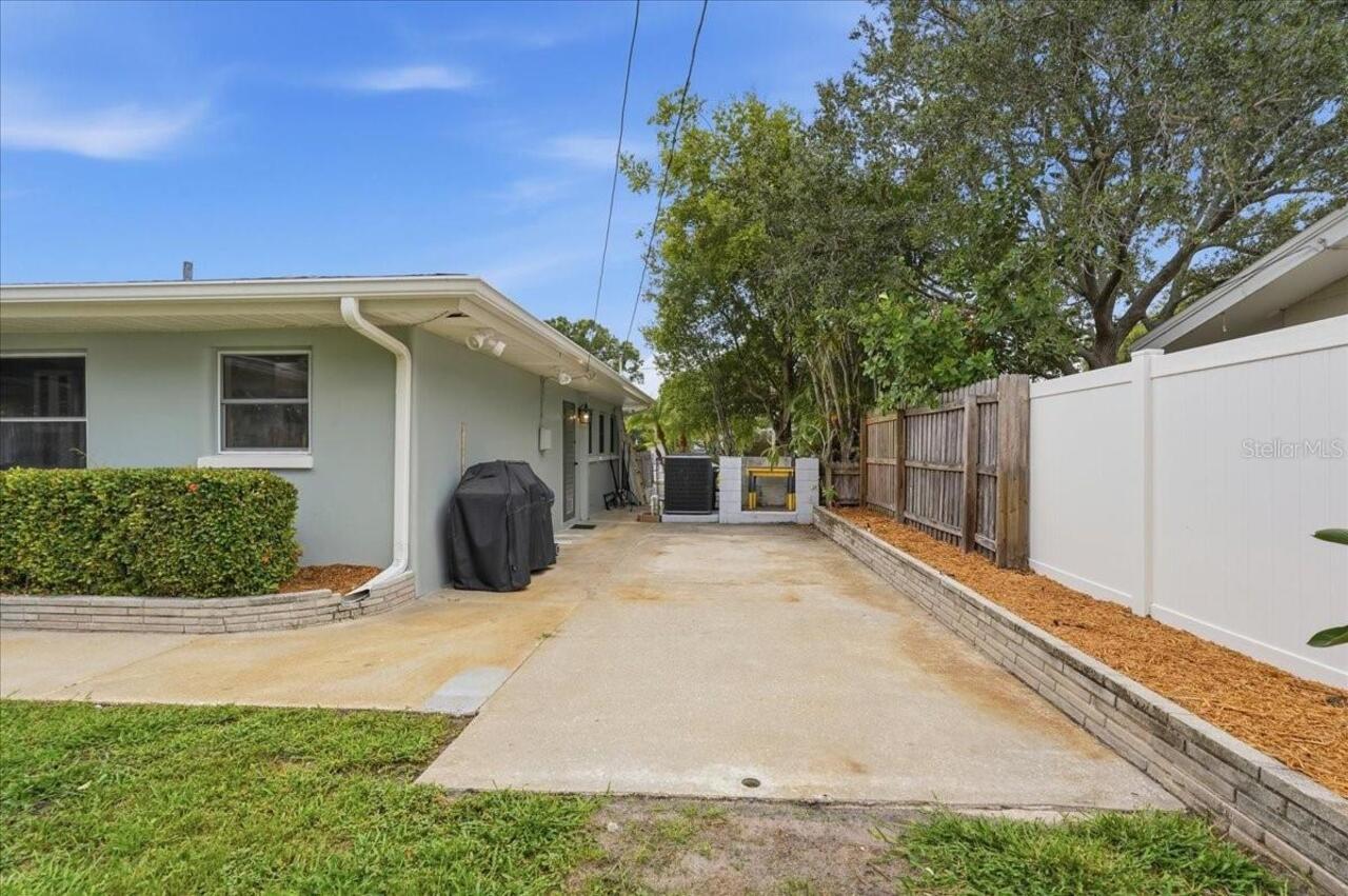 Listing Photo 44