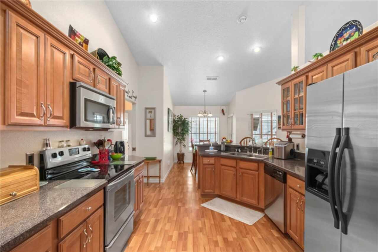 Listing Photo 19