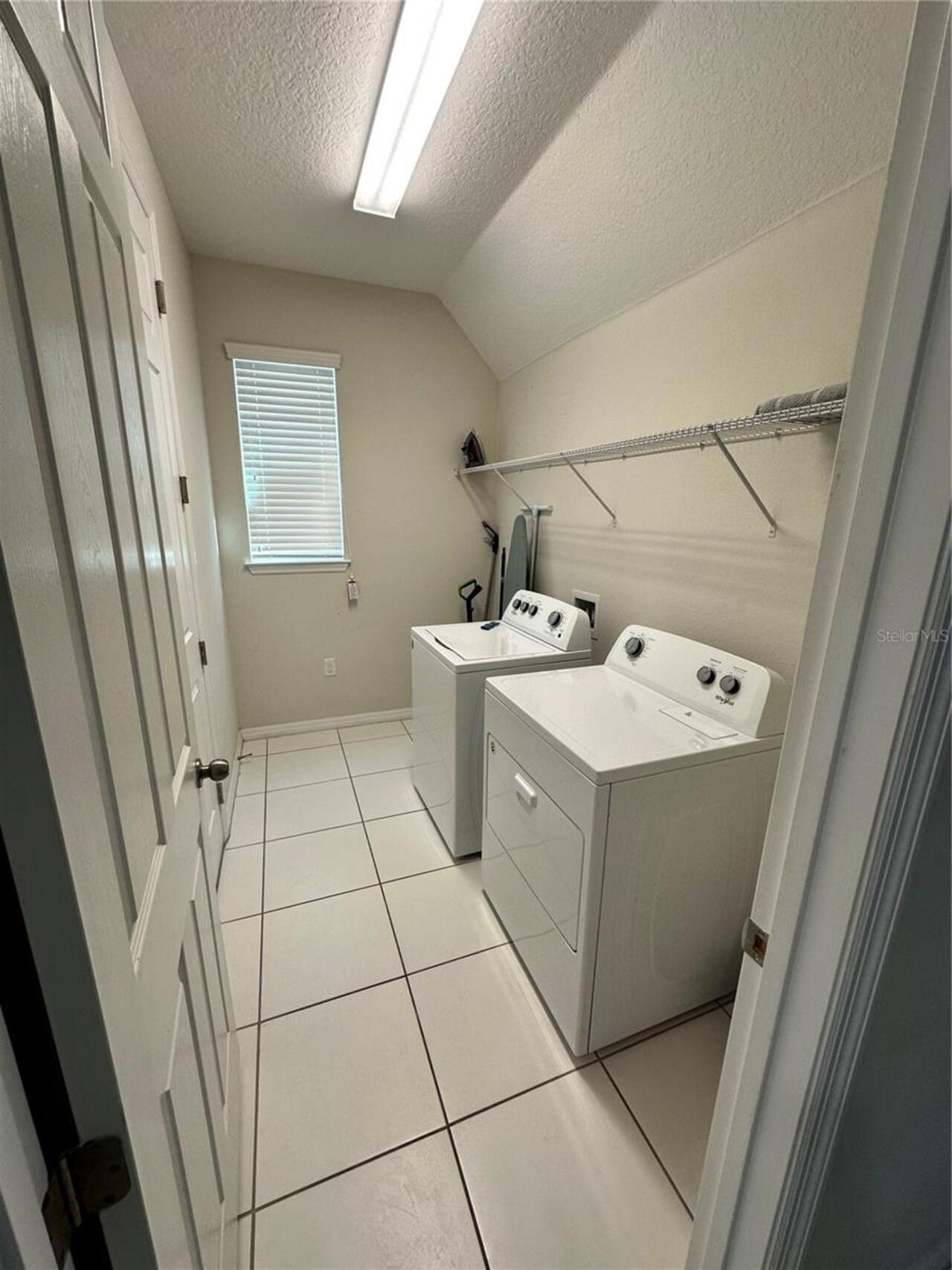 Listing Photo 12