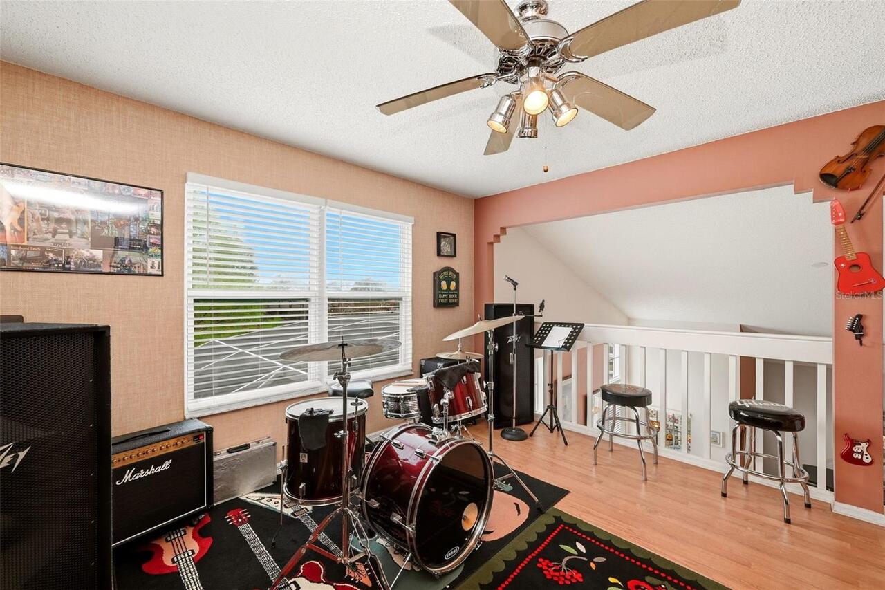 Listing Photo 32
