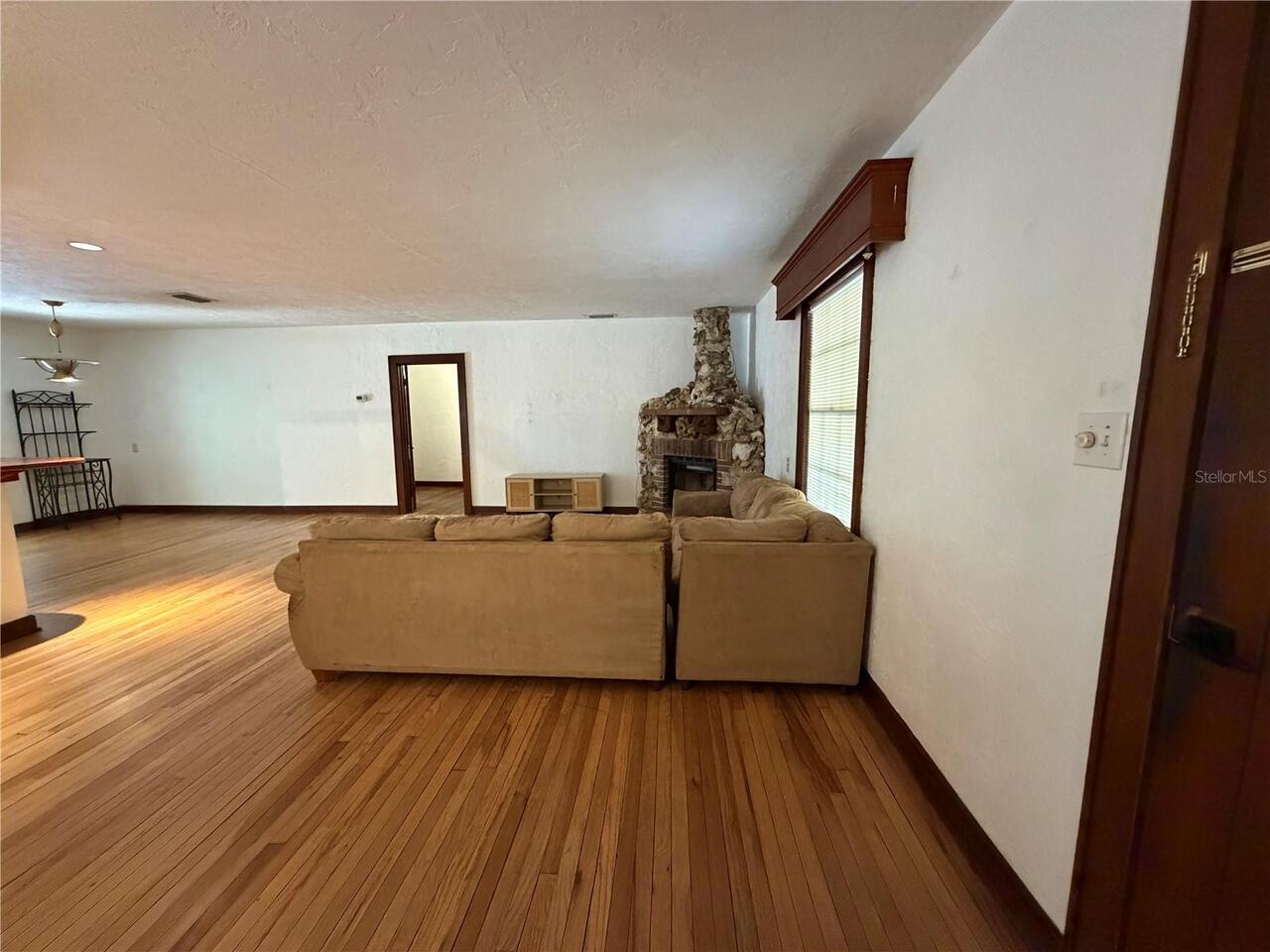 Listing Photo 20