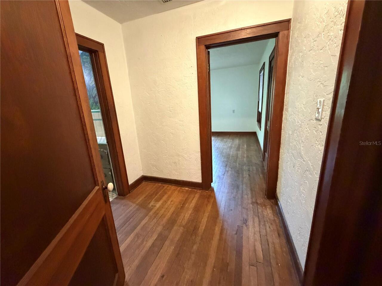 Listing Photo 23