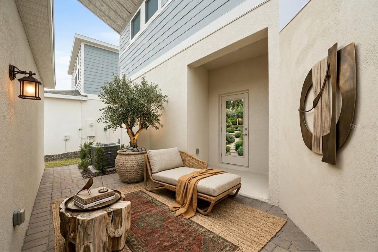 Listing Photo 8