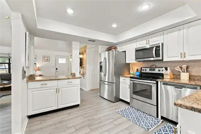 Listing Photo 25