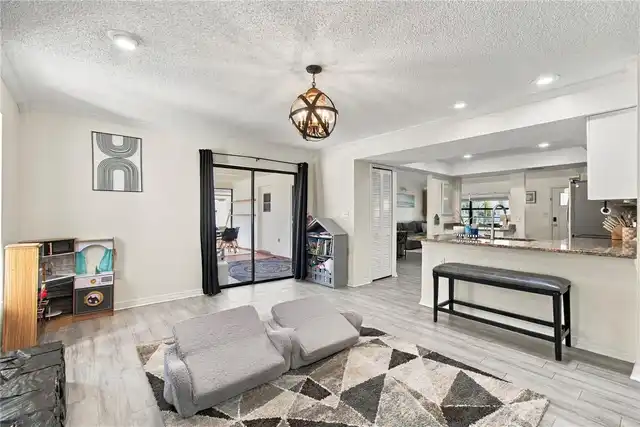 Listing Photo 28