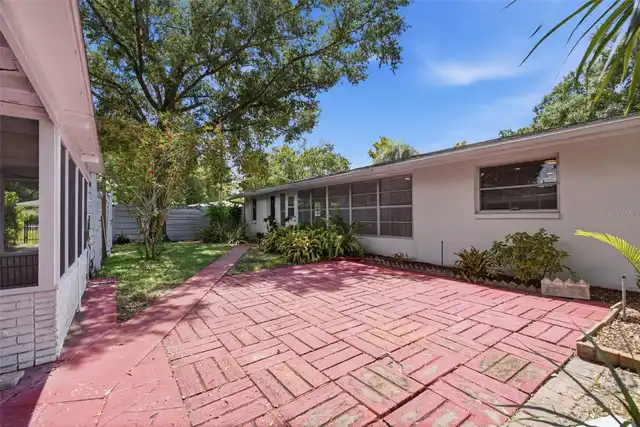 Listing Photo 33