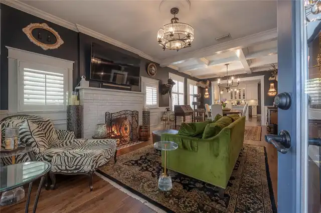 Listing Photo 8