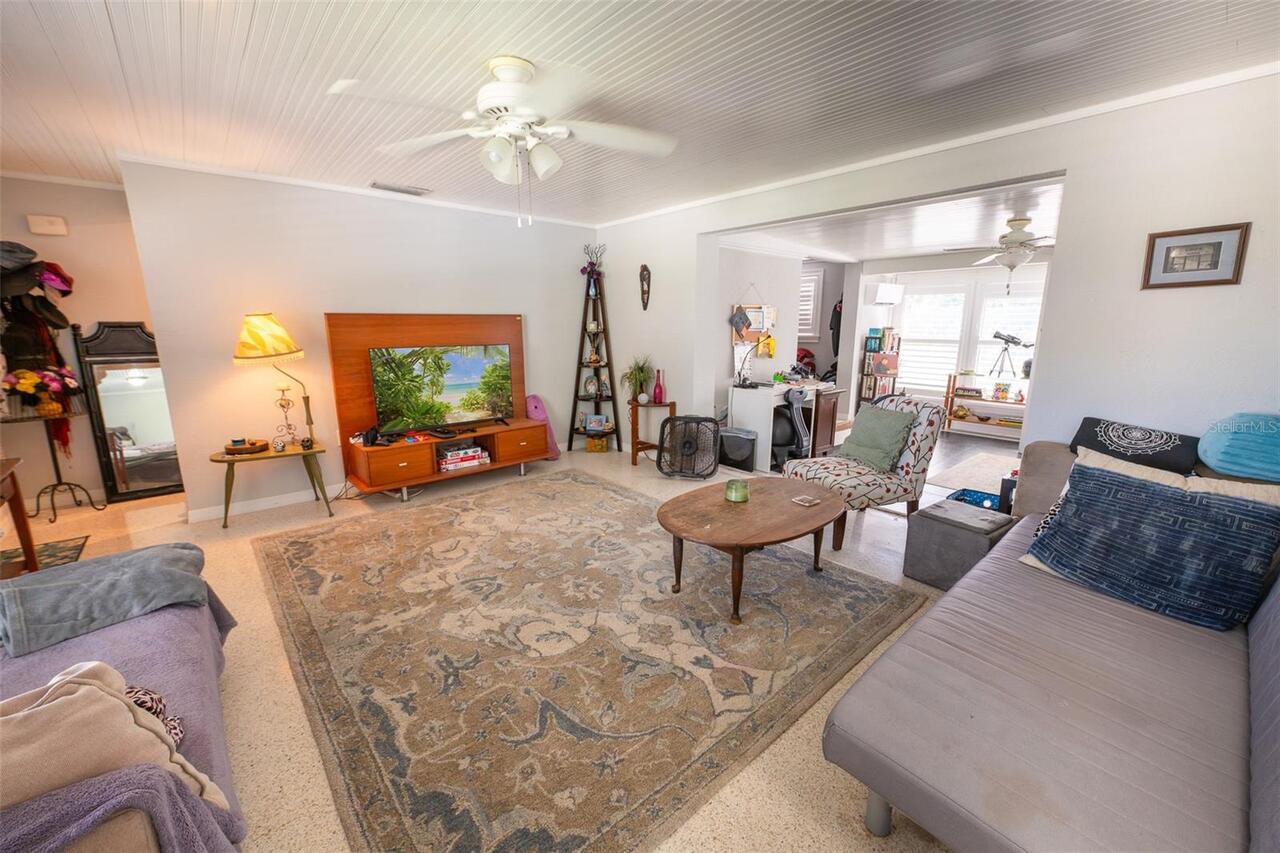 Listing Photo 7