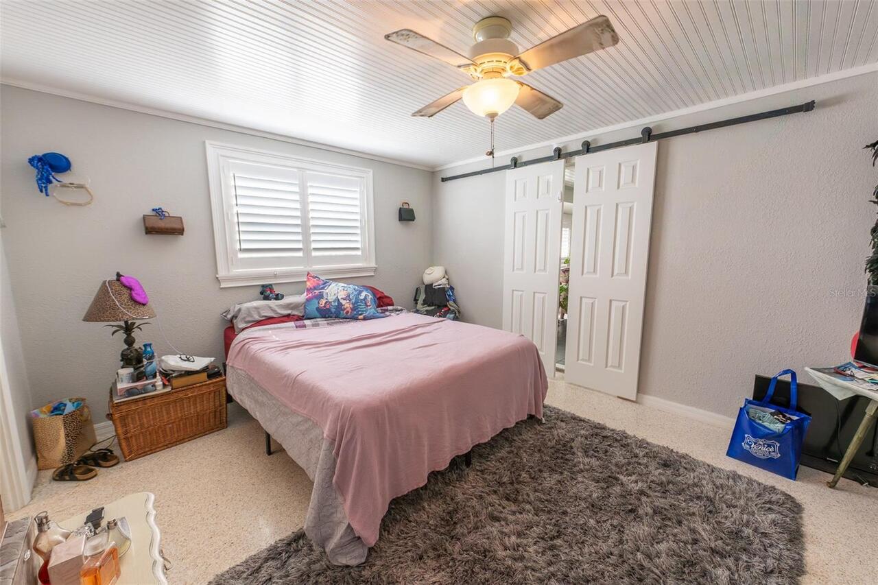 Listing Photo 10