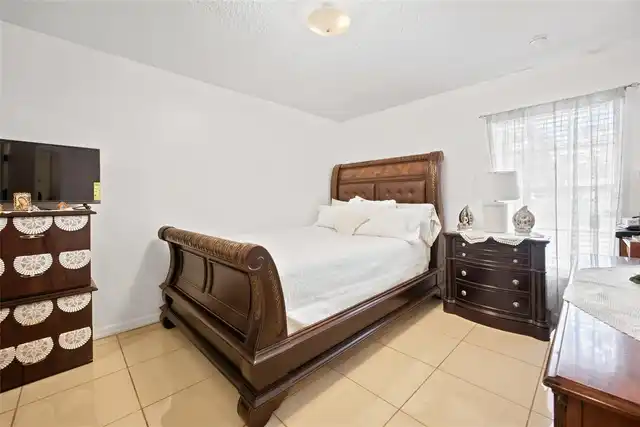 Listing Photo 20