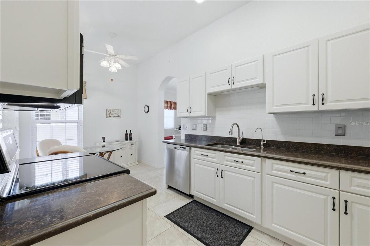 Listing Photo 17