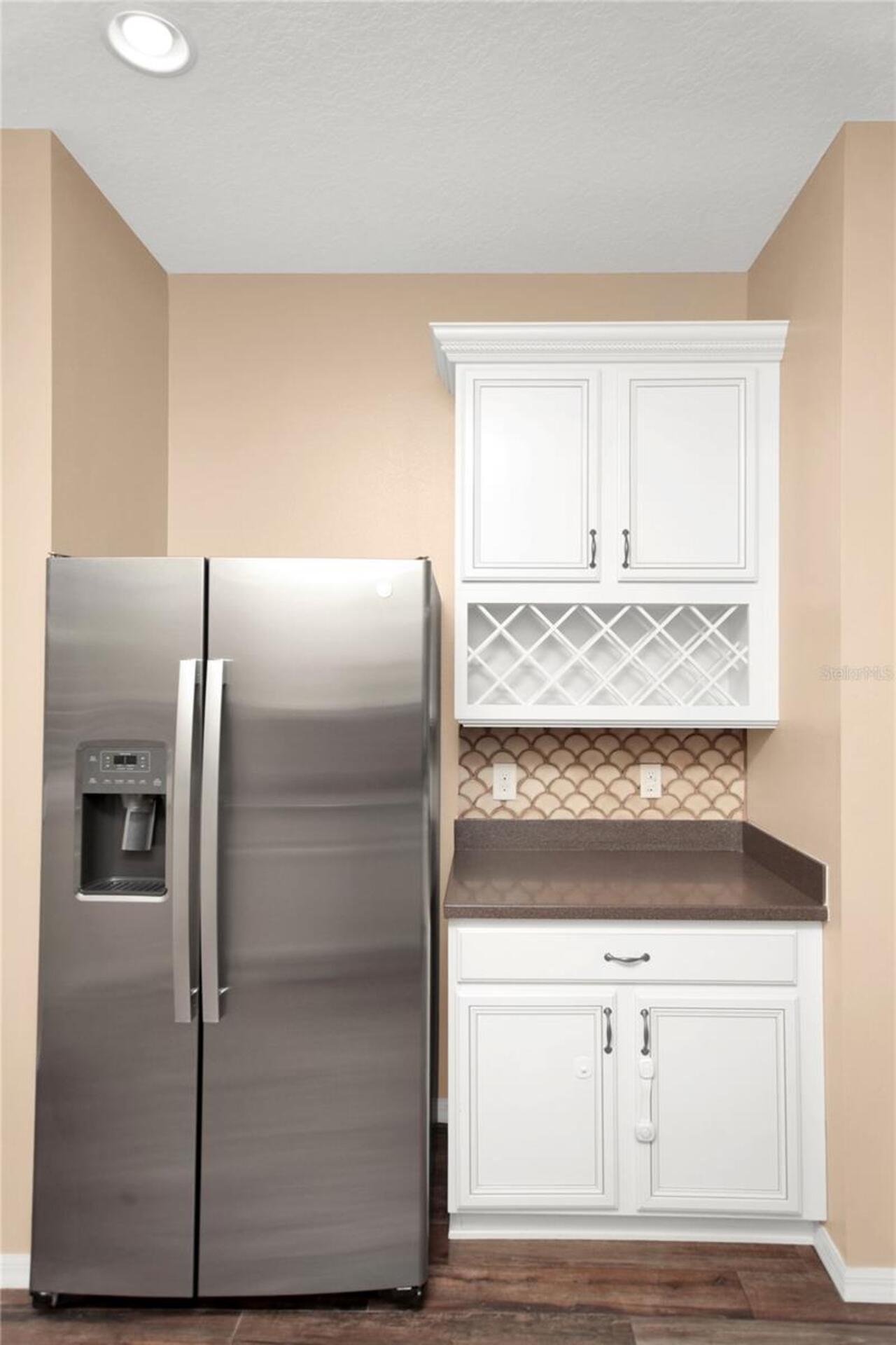 Listing Photo 12