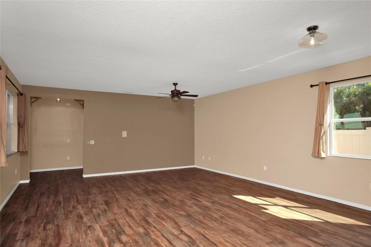 Listing Photo 26