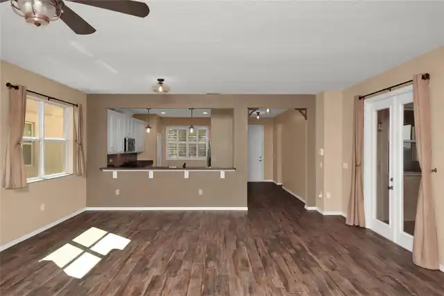 Listing Photo 16