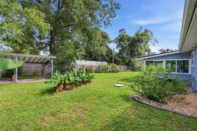 Listing Photo 8