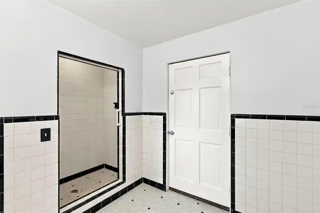 Listing Photo 34