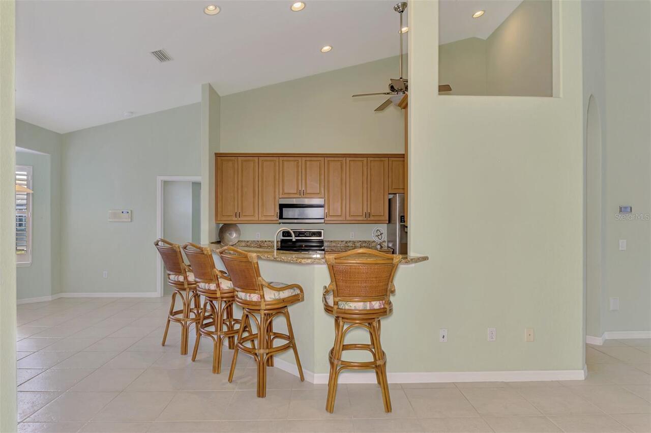Listing Photo 17