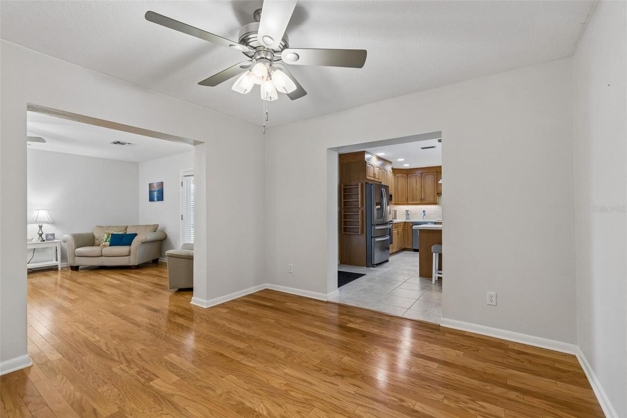 Listing Photo 9