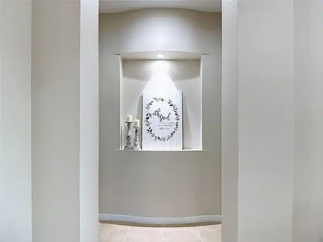 Listing Photo 15