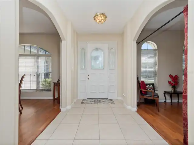 Listing Photo 8