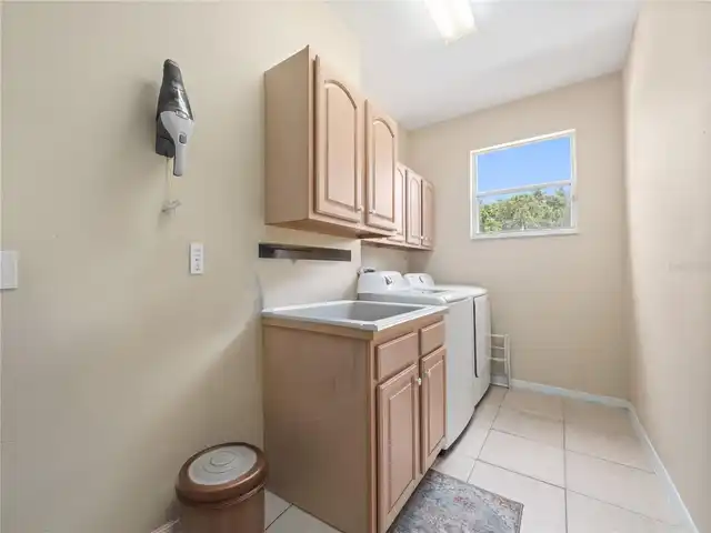 Listing Photo 34