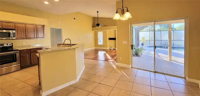 Listing Photo 7