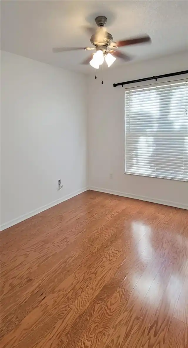 Listing Photo 22