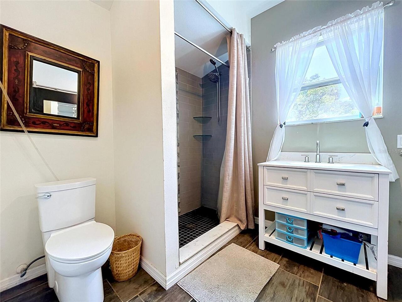 Listing Photo 20