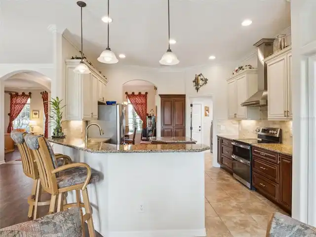 Listing Photo 17