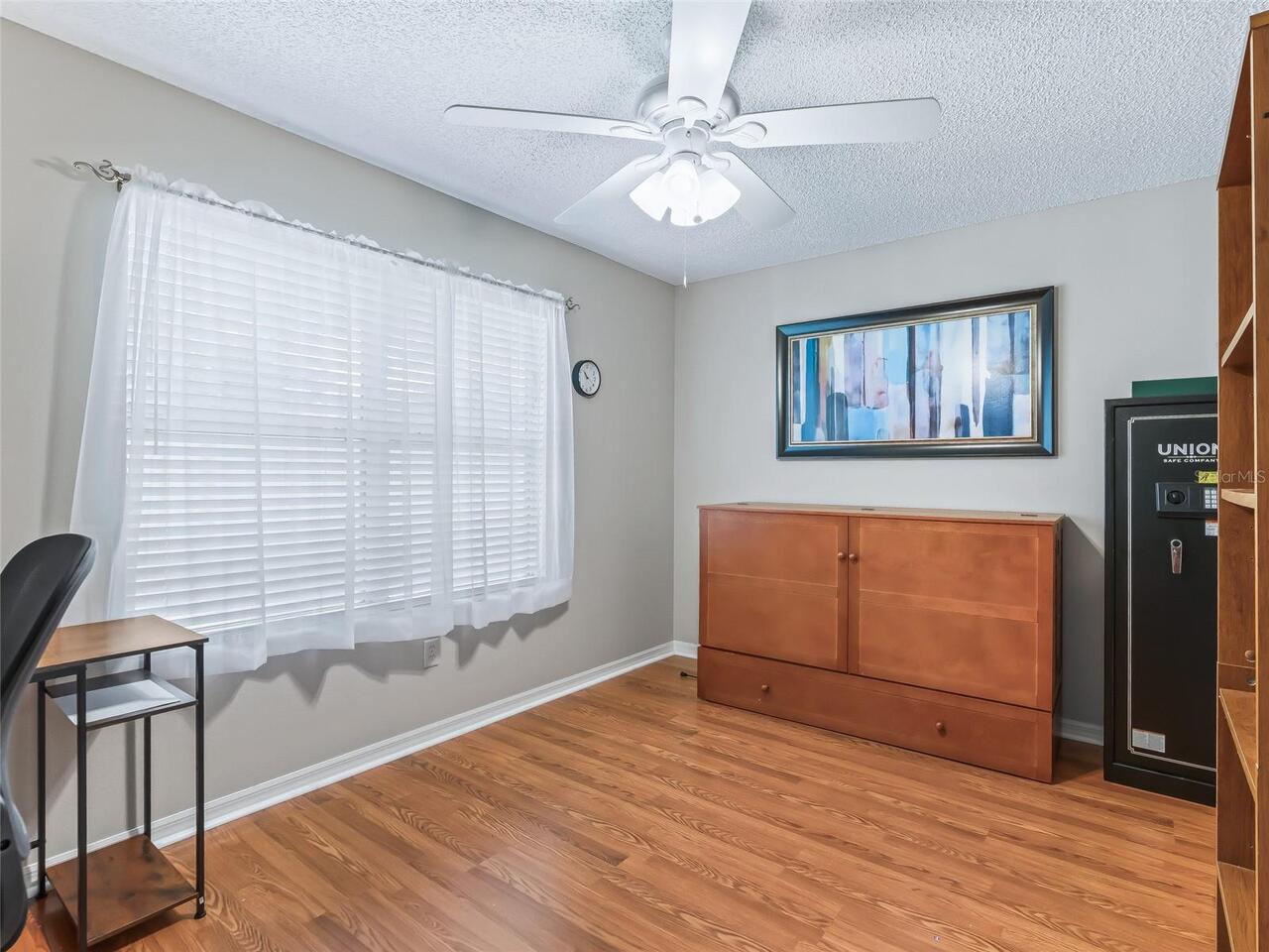Listing Photo 23