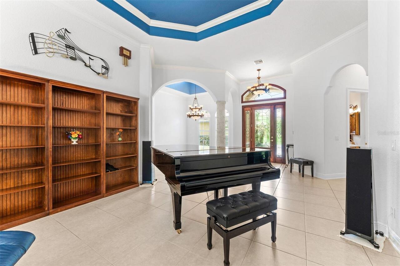 Listing Photo 9