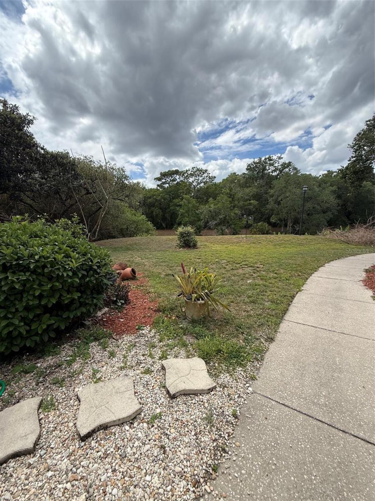 Listing Photo 19