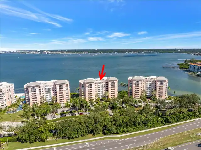 St Petersburg Real Estate