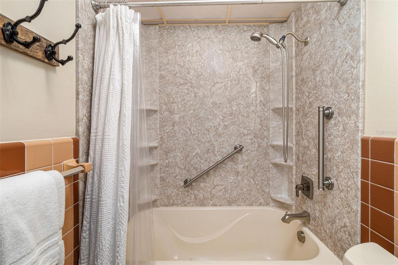 Listing Photo 22