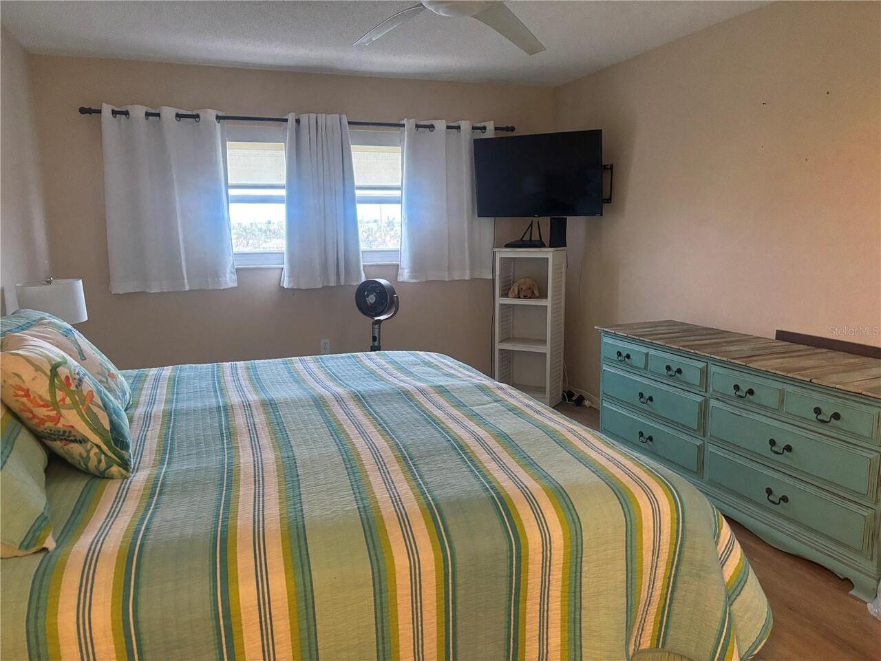 Listing Photo 6