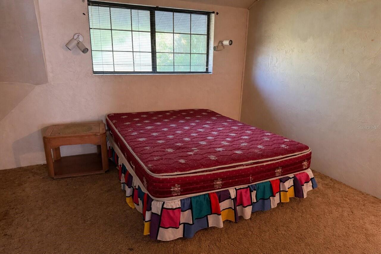 Listing Photo 14