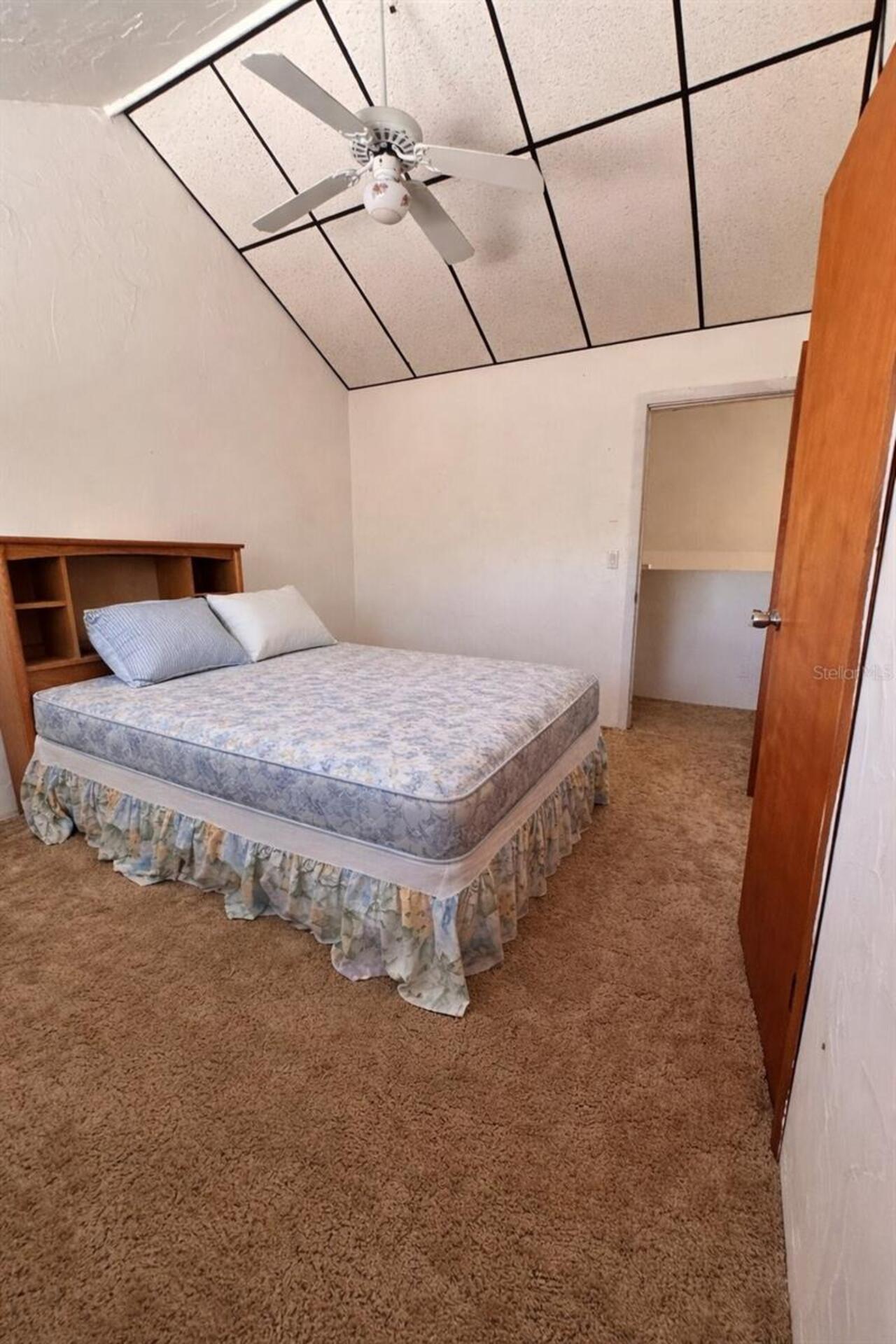 Listing Photo 16