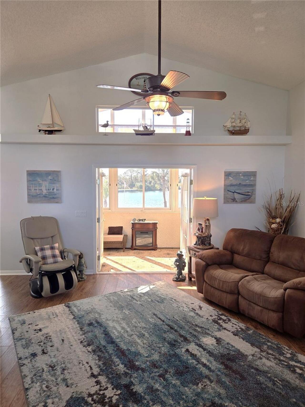 Listing Photo 15