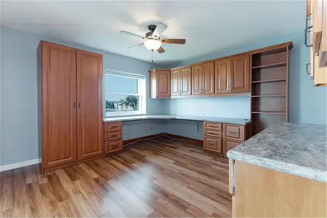 Listing Photo 23