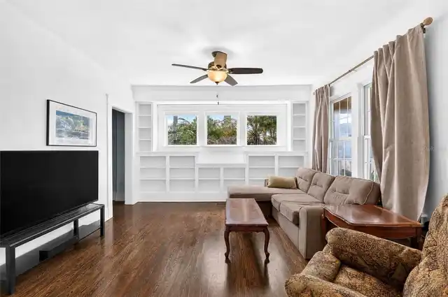 Listing Photo 17