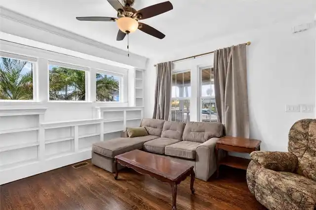 Listing Photo 18
