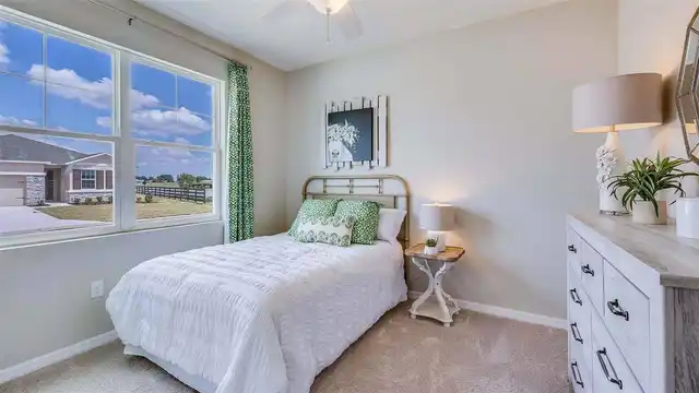 Listing Photo 9