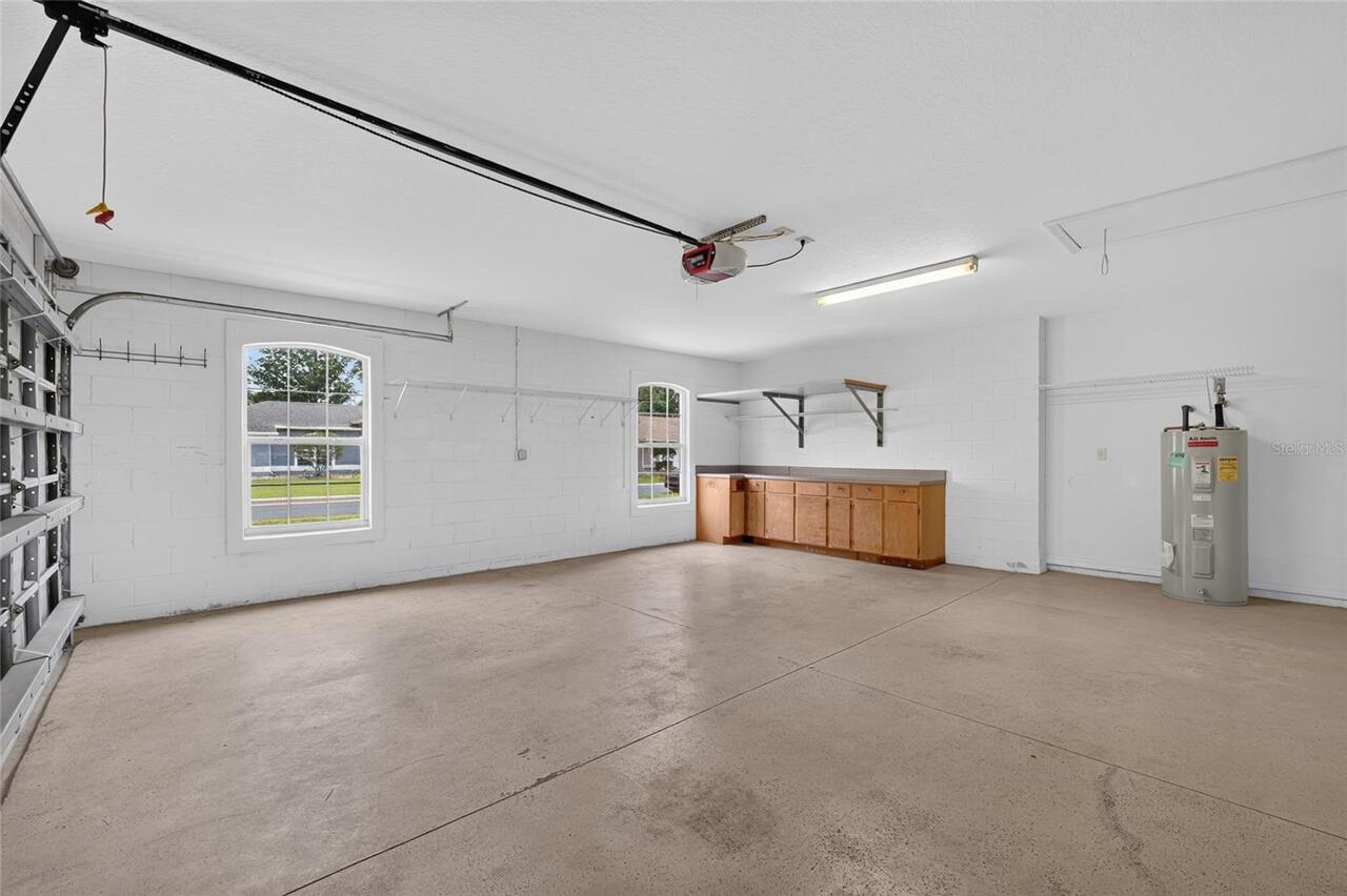 Listing Photo 10
