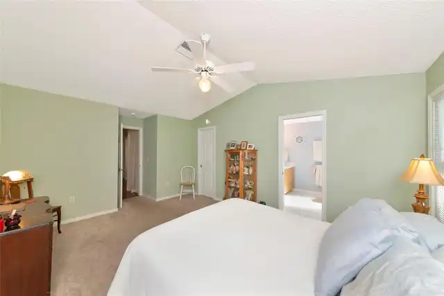 Listing Photo 24