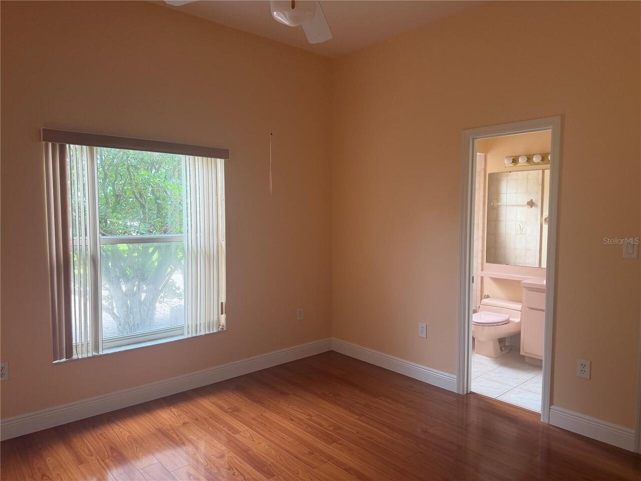 Listing Photo 24