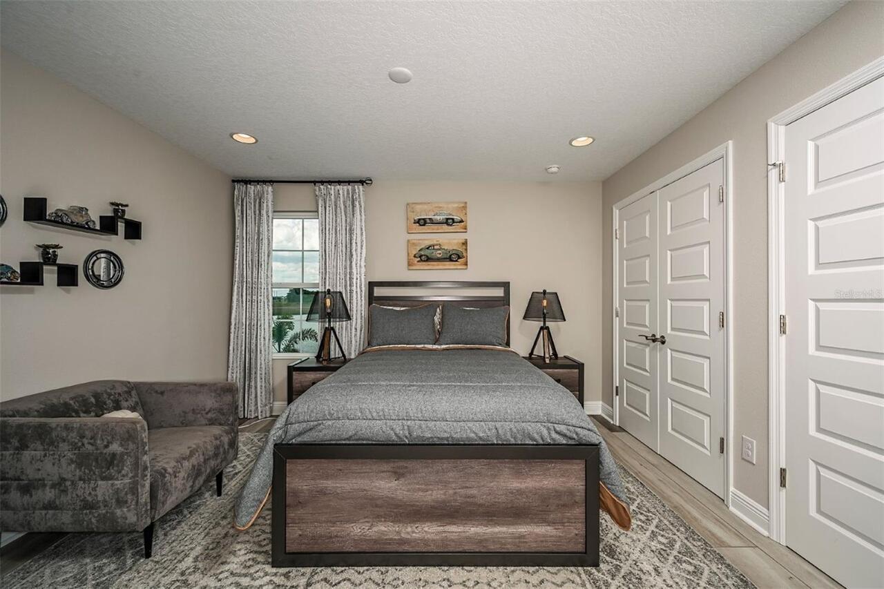 Listing Photo 15