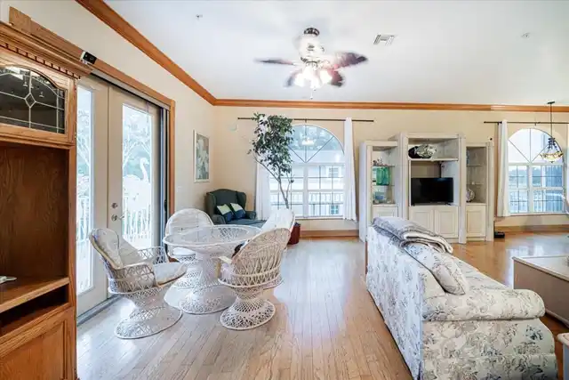 Listing Photo 52