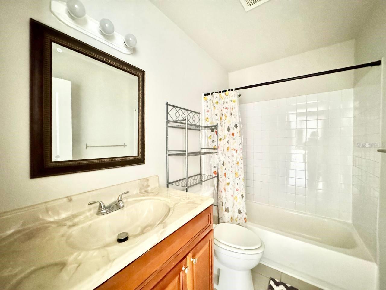 Listing Photo 12