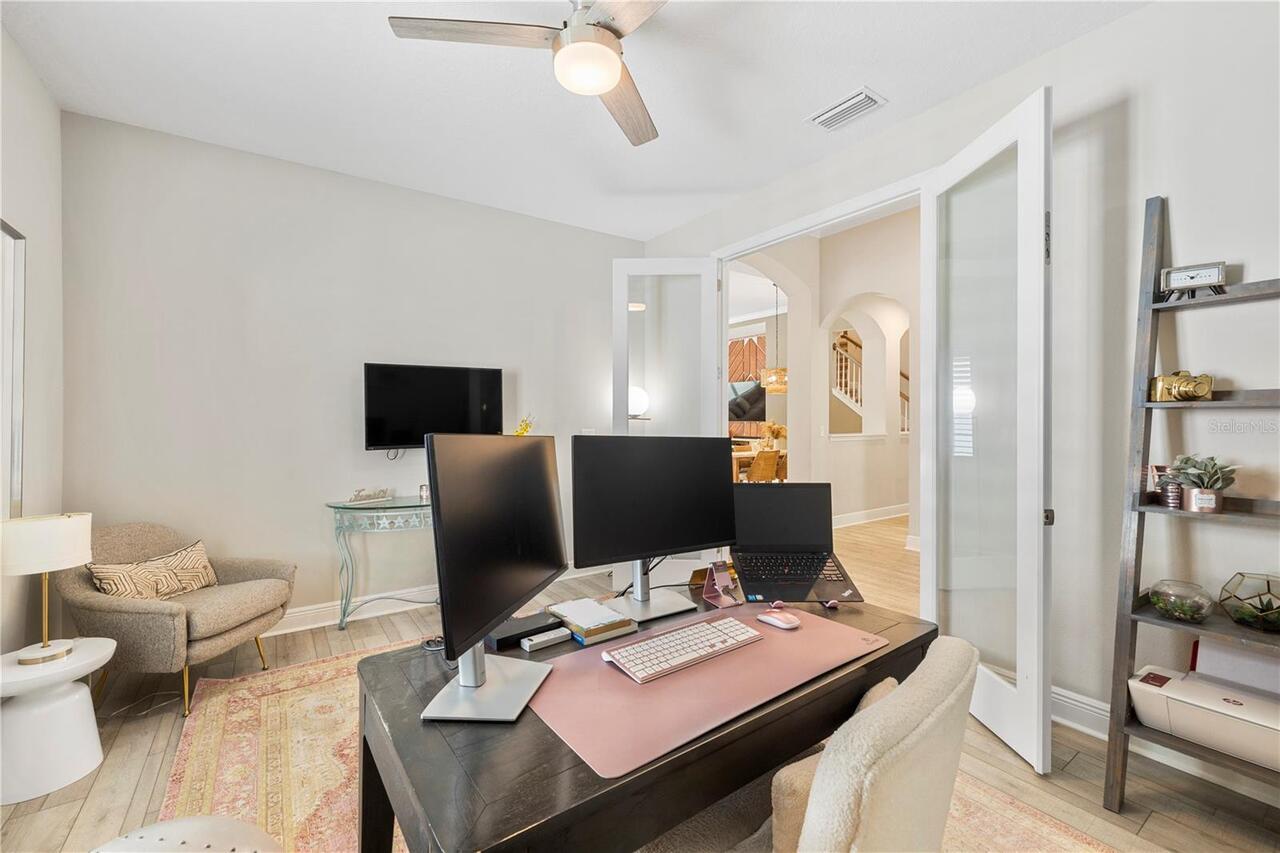 Listing Photo 8
